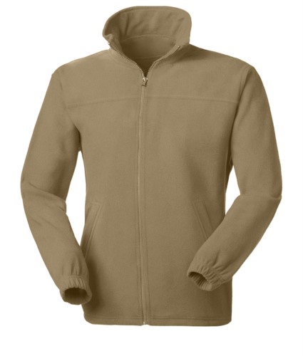 Long zip anti-pilling fleece with two pockets. Colour camel