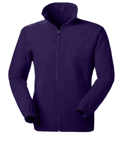 Long zip anti-pilling fleece with two pockets. Colour purple 
