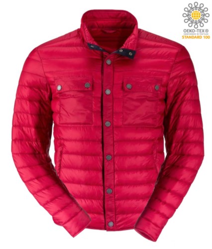 Lightweight down jacket with fit, soft, windproof and water-repellent fabric; press stud and contrast button closure. Colour: indian/red