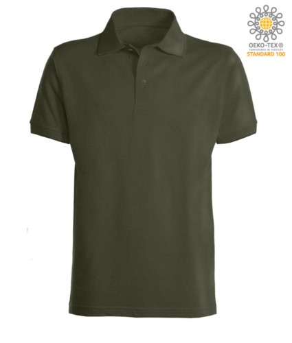 Short sleeve polo shirt with ribbed cotton sleeve bottoms. Color khaki