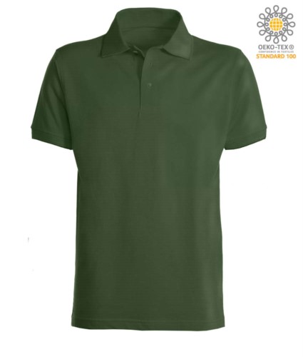 Short sleeve polo shirt with ribbed cotton sleeve bottoms. Color Bottle green