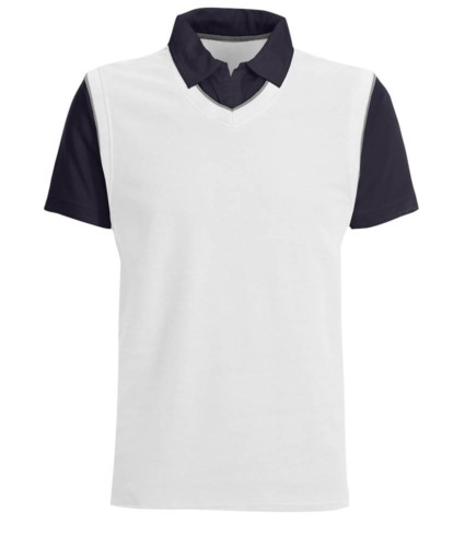 Short sleeve polo with contrasting collar and sleeves, contrasting piping. Colour white/blue