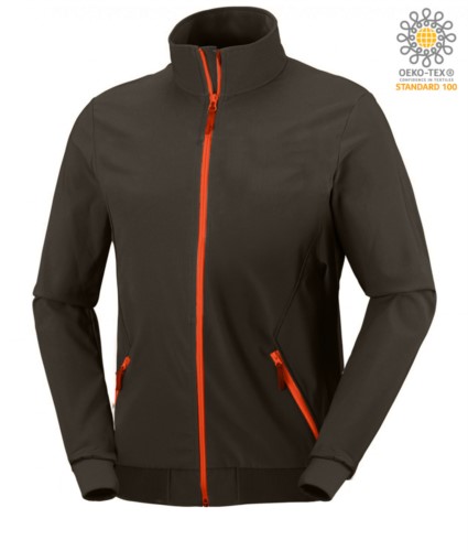 Waterproof and breathable softshell jacket with two pockets, zip closure, contrasting details. Color: grey and red

