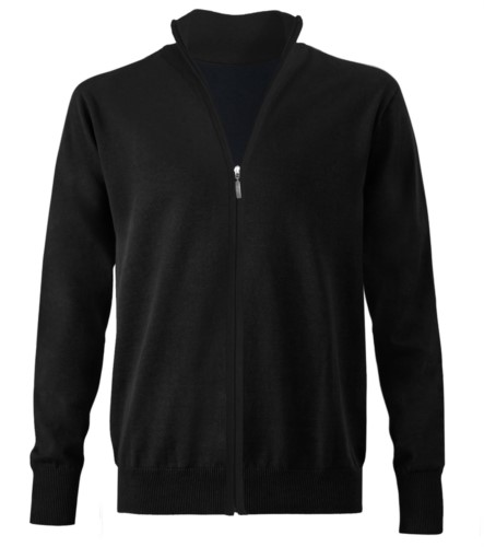 Unisex full zip sweater, elbow patches, ribs on the lower edges and cuffs, cotton and wool fabric
color black
